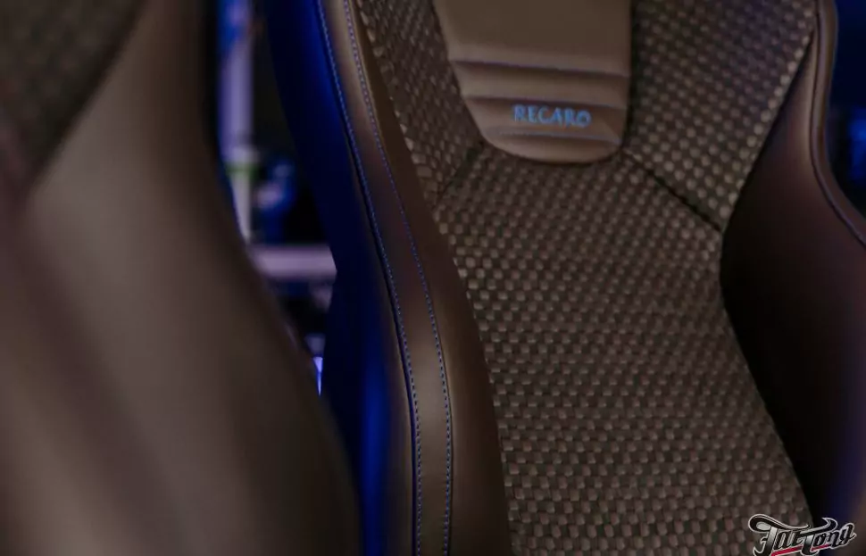 Перетяжка сидений Recaro для Honda Accord 7 в кожу и алькантару с плетением в стиле Bottega Veneta!